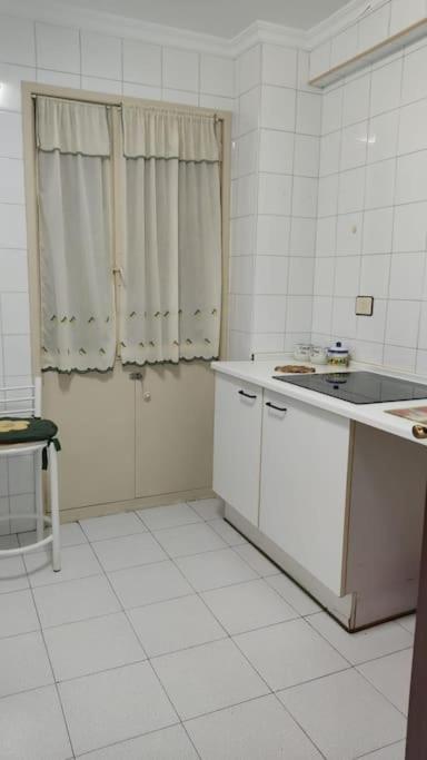 2ª Linea De Playa. Apartamento *